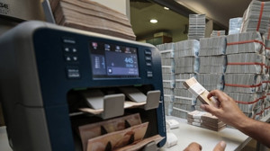 Kredi çekmeyi düşünenler dikkat! Bankalar faizleri yarıştırdı: 50 bin TL için aylık taksitler değişti!