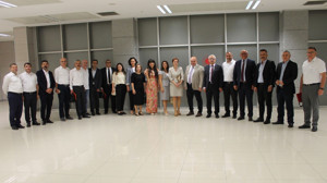 Van BAM'da veda yemeği! Başsavcı Şengöz ve hakimlere plaket verildi