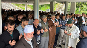 Turan Kuloğlu’nun acı günü! Cenazesi Trabzon’da kaldırıldı…