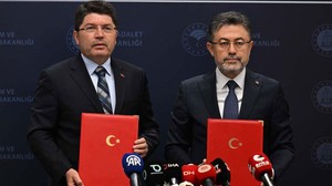 Bakan Tunç ve Bakan Yumaklı imzaladı! Tutuklu ve hükümlüler meslek sahibi olacak