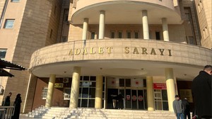 Şanlıurfa Adliyesi’nde şiddet ve tehdit iddiası ortalığı karıştırdı! Avukatlardan açıklama