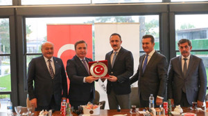 Erzincan Başsavcısı Öztürk onuruna yemek! Vali Aydoğdu plaket takdim etti