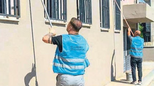 Tekirdağ'dan yükümlüler okul boyamaya başladı! Başsavcı Şenol eşlik etti