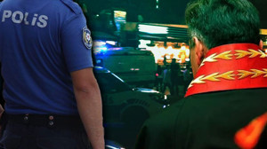 Polis memuruyla 'yer değiştirme' kavgası! Hakim ve aile üyeleri yaralandı