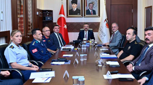 Eskişehir'de İl Güvenlik ve Koordinasyon Toplantısı! Başsavcı Karakülah da katıldı