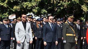 Malazgirt'te 30 Ağustos Zafer Bayramı törenle kutlandı