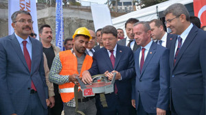 Hakkari Adalet Sarayı'nın temeli atıldı! Bakan Tunç butona bastı