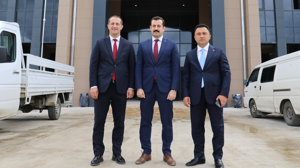 İlçe protokolü Akçaabat Adalet Sarayı’nda incelemelerde bulundu