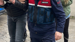 İzmir'de "Saraçlar" suç örgütüne operasyon! 21 şüpheli gözaltına alındı