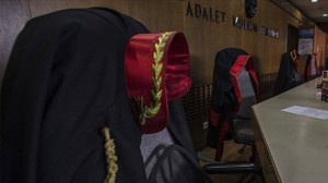 Bakan Gürlek duyurdu...Davayı uzatan hakime terfi engeli geliyor