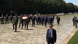 Bakan Tunç başkanlık ediyor! Yeni HSK üyelerinin ilk ziyareti Ata'ya