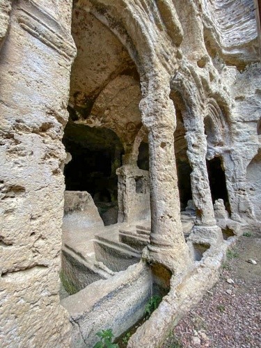 Hatay'daki 2 bin yıllık tarihi yapılar, depremde hasar görmedi - Resim: 1