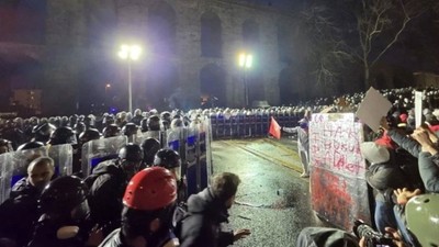 Tutuklanan gazetecilere tahliye