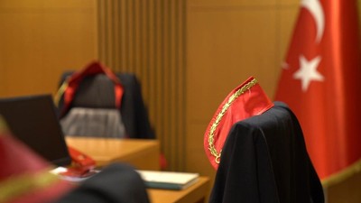 Akademi ilk mezunlarını verdi! Hakim savcı yardımcıları cübbelerine kavuşuyor