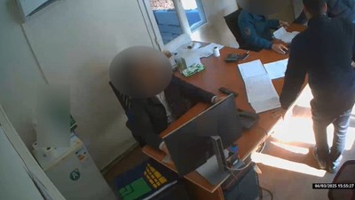 Çok sayıda gözaltı var! İzmir'de 'Rüşvet' operasyonu