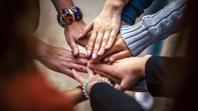 Astrolojinin şefkat elçileri: Bu 3 burç yanınızdaysa şanslısınız! Ruhunuza iyi gelen burçlar açıklandı!