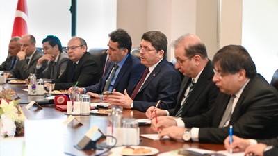 Bakan Tunç, Hukuk Politikaları Kurulu ile buluştu