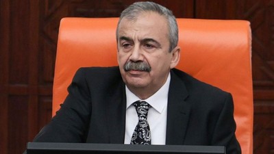 Son dakika: Sırrı Süreyya Önder hayatını kaybetti
