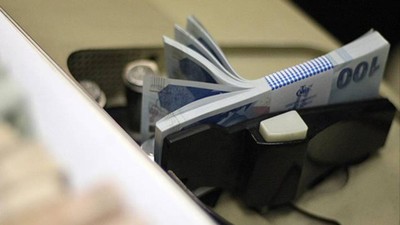 Bu teklifi gören bankaya koştu! Çalışanlara çifte bayram: 60 bin TL promosyon cebinizde!