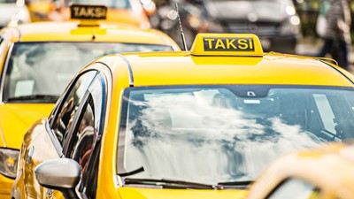 Taksilerde yeni nesil ödeme cihazı! Zorunluluk getirildi: İşte son tarih...