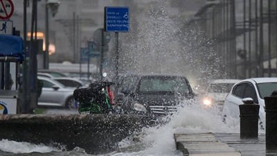 Sel, fırtına, kar… Meteoroloji’den 25 il için sarı alarm! Sıcaklar yerini soğuk havalara bırakacak!