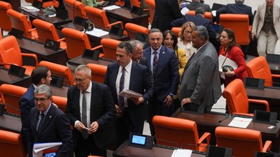 TBMM Genel Kurulu'nda CHP ve DEM Parti çatlağı! HSK üye seçimine katılmadılar