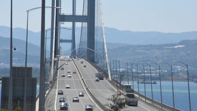 Köprü ve otoyollarda yeni sistem! Geçiş ücretlerine otomatik güncelleme geliyor
