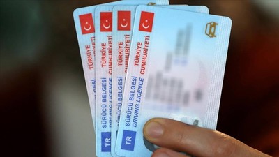 Son gün açıklandı: Bu tarihten sonra eski ehliyetle yola çıkmak yasak!