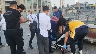 İstanbul Adalet Sarayı’nda bariyerler devrildi! İki adliye çalışanı yaralı
