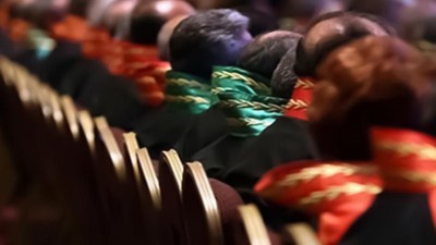 212 hakim 147 savcı bulunuyor! Hakim ve savcıların yükselme kararları Resmi Gazete'de