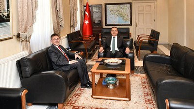 Başsavcı Dönmez'den Vali Akbıyık'a ziyaret