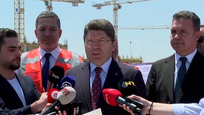 Bakan Tunç, Ankara Adliyesi inşaatını inceledi! Başsavcı Karaköse de eşlik etti