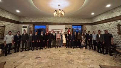 Emirdağ’da farklı bölgelere atanan hakim ve savcılar uğurlandı