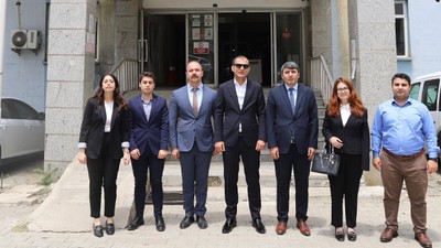 Başsavcı Ünlüsoy'dan Şemdinli Adliyesi'ne ziyaret! Başsavcı Ünel de eşlik etti
