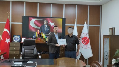 Başsavcı Demirkıran'dan yükümlülere teşekkür belgesi! Adliyeyi boyayıp temizlemişlerdi