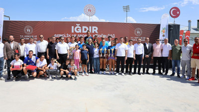 Başsavcı Dede, tenis turnuvası coşkusuna ortak oldu