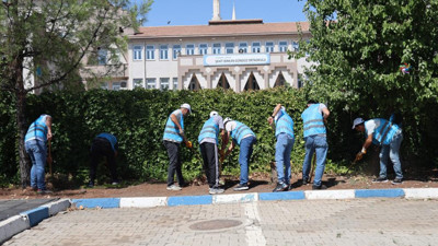 Diyarbakır'da yükümlüler binaların çehresini değiştiriyor! Başsavcı Çelenk öncülük etti