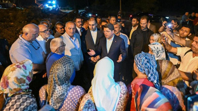 Bakan Yılmaz Tunç yangınları yerinde inceledi! "17 şüpheli tutuklandı"