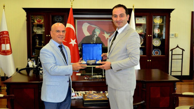 Antalya Adliyesi'nde veda! Sait Kunt emekliliğe ayrıldı