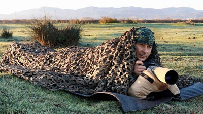 Adliyede cübbe, doğada kamuflaj! O savcı, Türkiye'de 350 türü görüntüledi