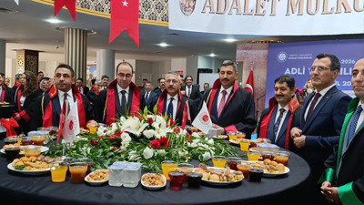 Şanlıurfa’da yeni adli yıl heyecanı! Kıdemli hukukçulara plaket