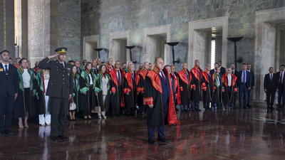 Yargıtay’dan yeni adli yılda Ata’ya ziyaret!