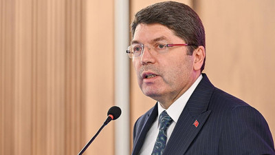 Bakan Tunç açıkladı! Kocaeli'de babaya tokat atan saldırgan tutuklandı