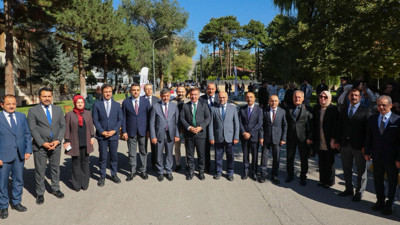 Erzincan'da öğrencilere "hoş geldiniz" kahvaltısı! Vali Aydoğdu ve Başsavcı Değerli de katıldı