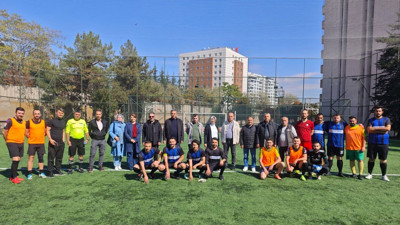 Ankara Adliyesi'nde kıyasıya mücadele! Halısaha Futbol Turnuvası etkinliği başladı
