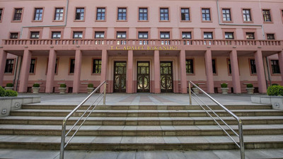 Adalet Bakanlığı'nda iki atama birden!