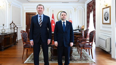 Cumhurbaşkanlığı Genel Sekreteri Susmaz, Bakan Gürlek'i ziyaret etti