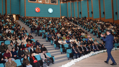 Balıkesir Cumhuriyet Başsavcılığından öğrencilere 'IBAN Suistimalleri' paneli