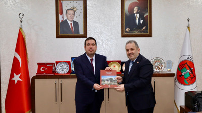 Adalet Bakan Yardımcısı Tuncay'dan Adli Tıp Kurumuna ziyaret