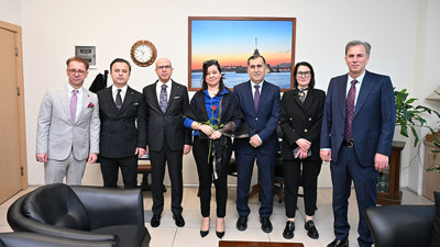 Adliye protokolünden 8 Mart Kadınlar Günü etkinliği